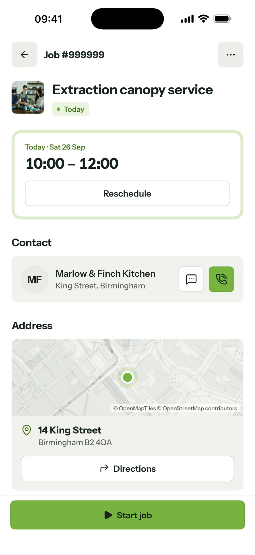 The engineer’s job page: the time, the kitchen to contact, and the address on a map